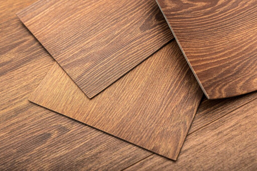 Vinilas (LVT/SPC) – modernaus miesto žmogaus pasirinkimas